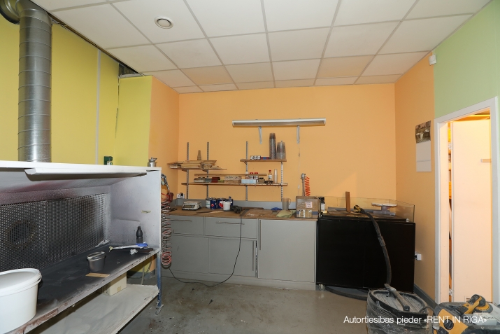 commercial premises For Rent, Mellužu street 1, Rīga, Kreisais krasts, Imanta / 7 350 € 17