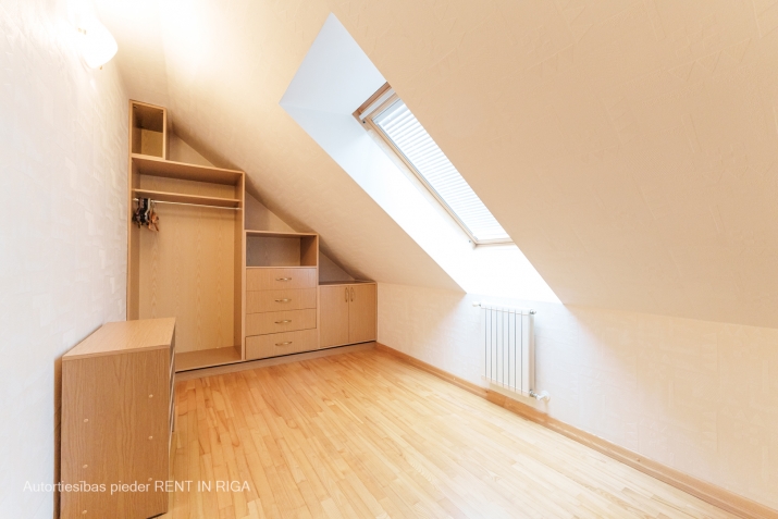 Kārļa iela 4 36