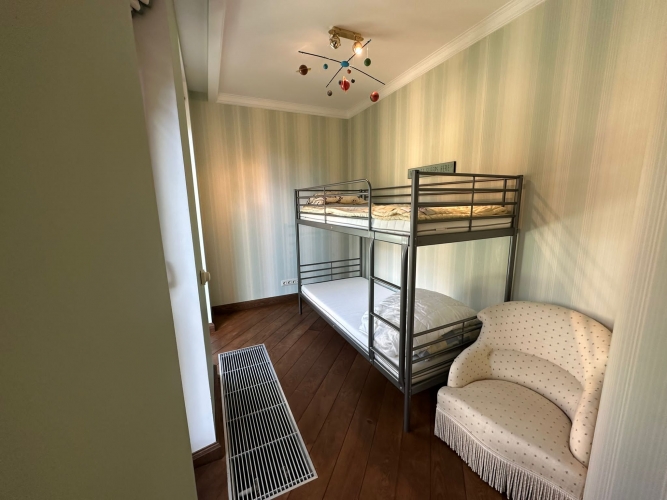 Izīrē dzīvokli, Jomas iela 15, Jūrmala, Majori / 1 500 € 10