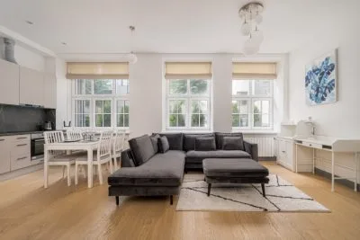 Izīrē dzīvokli, Aleksandra Čaka iela 30, Rīga, Labais krasts, Centrs / 750 € 1