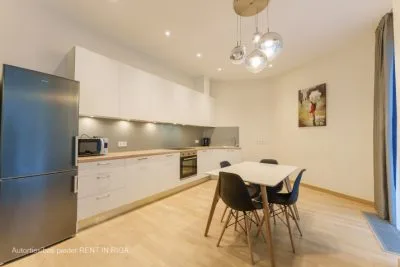 Izīrē dzīvokli, Mežaparka prospekts iela 1, Jūrmala, Dzintari / 1 600 € 4