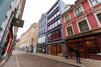 Izīrē tirdzniecības telpas, Kaļķu iela 12, Rīga, Labais krasts, Vecrīga / 10 840 € 2