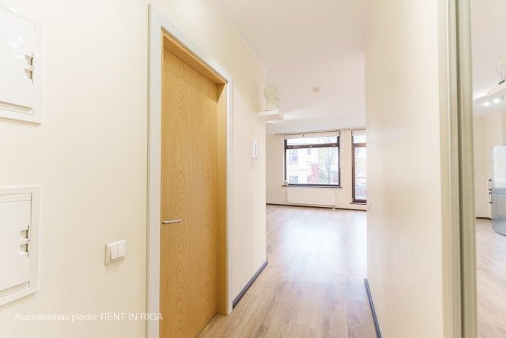 Pārdod dzīvokli, Miera iela 61, Rīga, Labais krasts, Centrs / 95 000 € 9