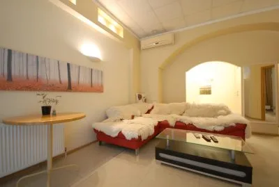 Izīrē dzīvokli, Klijānu iela 6, Rīga, Labais krasts, Centrs / 795 € 6