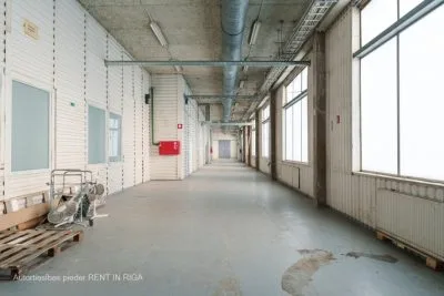 Izīrē tirdzniecības telpas, Starta iela 4a, Rīga, Labais krasts, Čiekurkalns / 5 000 € 2