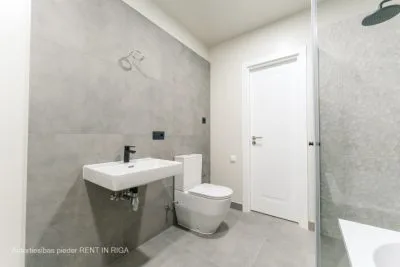 Pārdod dzīvokli, Artilērijas iela 65, Rīga, Labais krasts, Centrs / 180 000 € 2