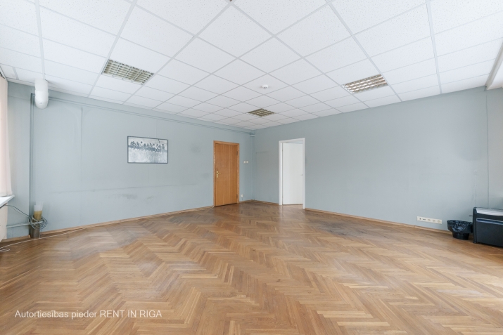 Ganību dambis iela 36 2