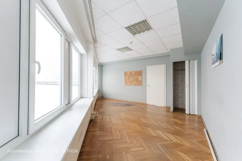 Ganību dambis iela 36 3