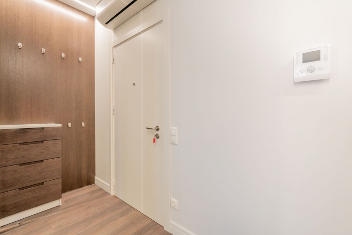 Izīrē dzīvokli, Birznieka Upīša iela 13, Rīga, Labais krasts, Centrs / 850 € 17
