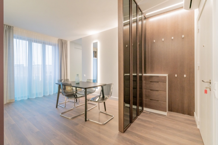 Izīrē dzīvokli, Birznieka Upīša iela 13, Rīga, Labais krasts, Centrs / 850 € 15