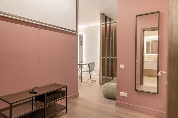 Izīrē dzīvokli, Birznieka Upīša iela 13, Rīga, Labais krasts, Centrs / 850 € 10
