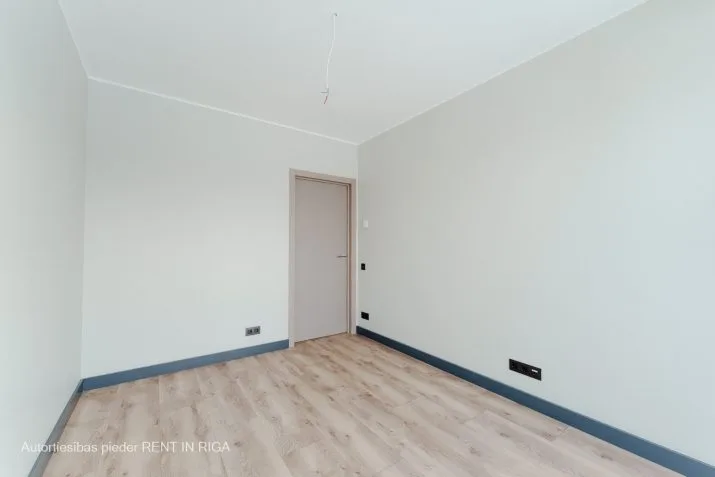 Mežmalas iela 10 14