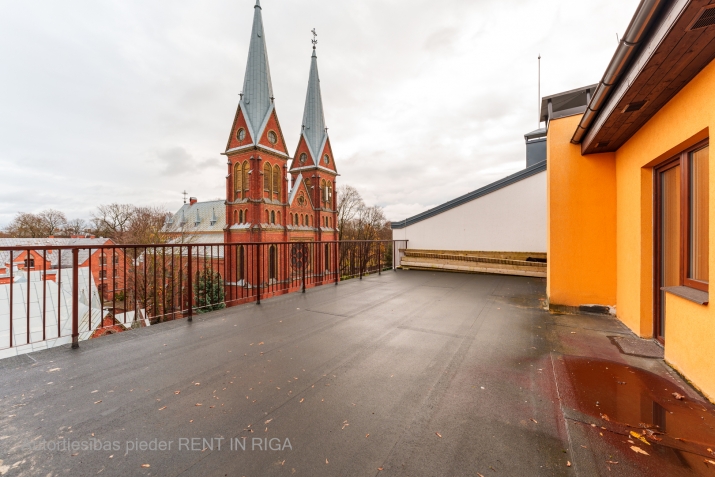 Izīrē dzīvokli, Kraslavas iela 30, Rīga, Labais krasts, Centrs / 1 100 € 13