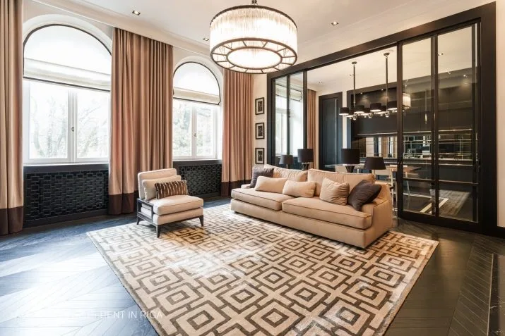 Pārdod dzīvokli, Elizabetes iela 3, Rīga, Labais krasts, Centrs / 1 475 000 € 1
