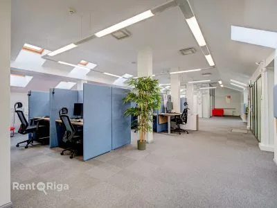 Izīrē biroju, Zigfrīda Annas Meierovica bulvāris 16, Rīga, Labais krasts, Centrs / 931 € 4