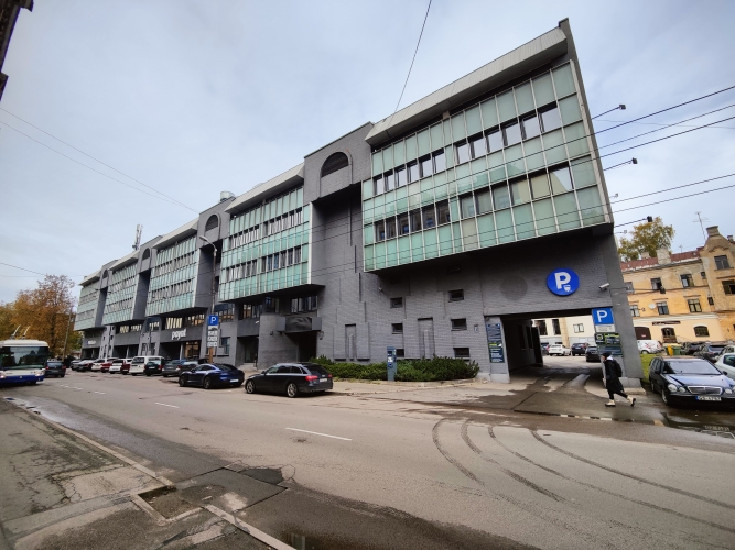Birznieka Upīša iela 21 13
