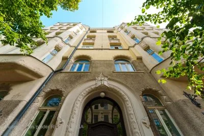 Pārdod dzīvokli, Stabu iela 19, Rīga, Labais krasts, Centrs / 120 000 € 3