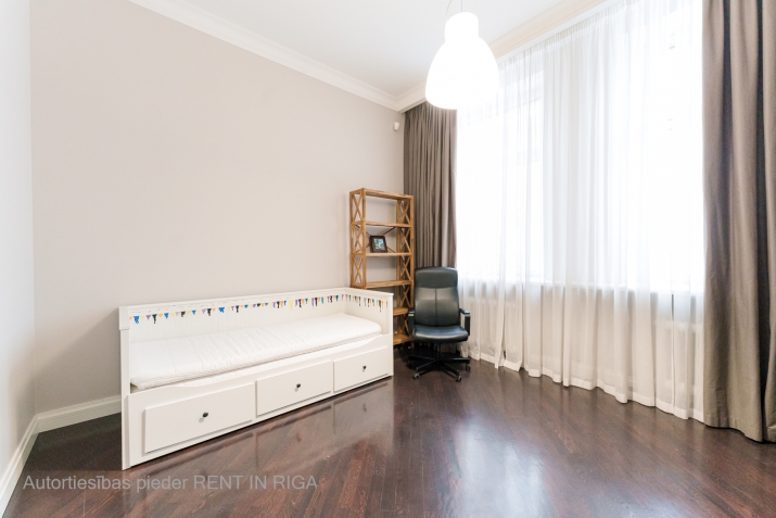 Izīrē dzīvokli, Vaļņu iela 11, Rīga, Labais krasts, Centrs / 3 000 € 26
