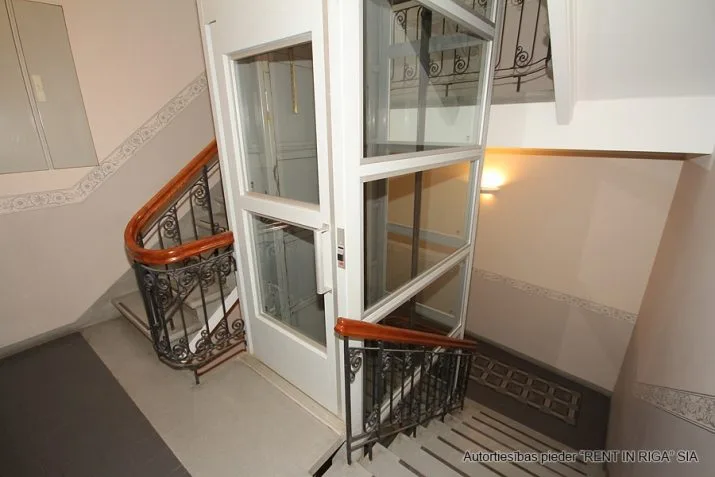 Pārdod namīpašums, Smilšu iela 18, Rīga, Labais krasts, Vecrīga / 2 850 000 € 9