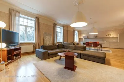 Izīrē dzīvokli, Ausekļa iela 11, Rīga, Labais krasts, Centrs / 1 800 € 1