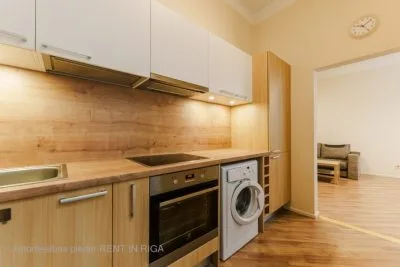 Izīrē dzīvokli, Brīvības iela 71-4, Rīga, Labais krasts, Centrs / 750 € 5