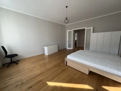 Izīrē dzīvokli, Barona iela 11, Rīga, Labais krasts, Centrs / 1 000 € 2