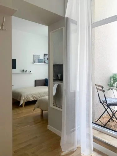 Izīrē dzīvokli, Krišjāņa Barona iela 24/26, Rīga, Labais krasts, Centrs / 550 € 1