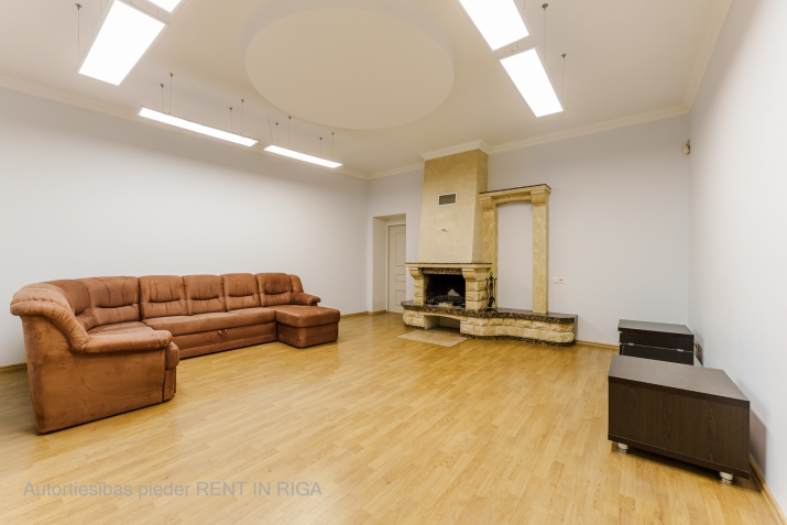 Аренда офиса, Lāčplēša iela улица 17, Rīga, Labais krasts, Centrs / 850 € 5