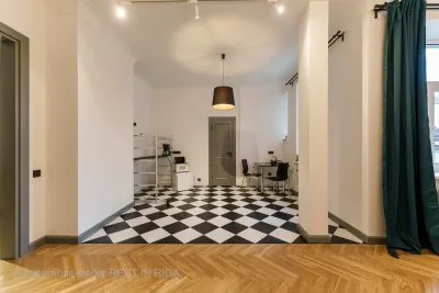 Pārdod dzīvokli, Skolas iela 22a, Rīga, Labais krasts, Centrs / 320 000 € 4