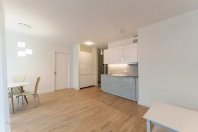Izīrē dzīvokli, Rūpniecības iela 27, Rīga, Labais krasts, Centrs / 870 € 2