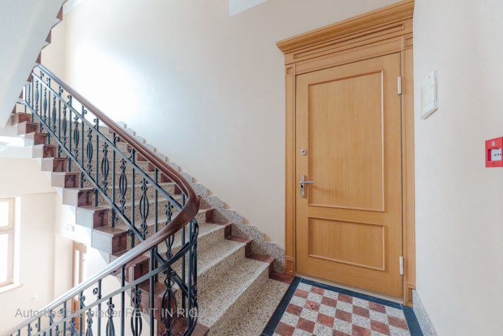 Pārdod namīpašums, Ernestīnes iela 6, Rīga, Kreisais krasts, Āgenskalns / 2 100 000 € 36