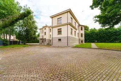 Pārdod namīpašums, Ernestīnes iela 6, Rīga, Kreisais krasts, Āgenskalns / 2 100 000 € 2
