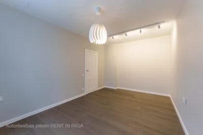 Pārdod dzīvokli, Puķu iela 6, Rīga, Kreisais krasts, Āgenskalns / 144 500 € 8