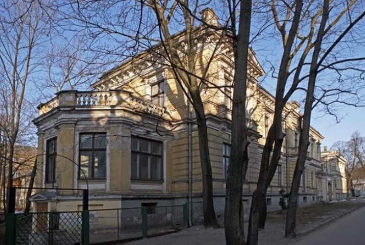 Briāna iela 9 1