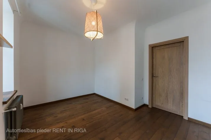 Izīrē dzīvokli, Aleksandra Čaka iela 36, Rīga, Labais krasts, Centrs / 900 € 14