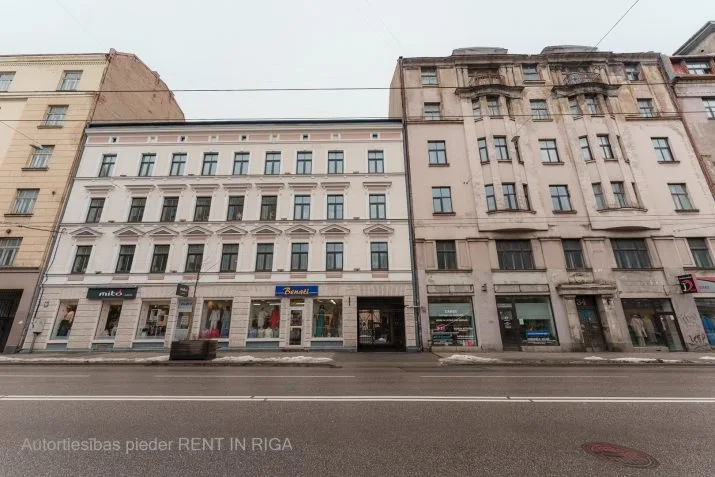 Izīrē dzīvokli, Aleksandra Čaka iela 36, Rīga, Labais krasts, Centrs / 900 € 25