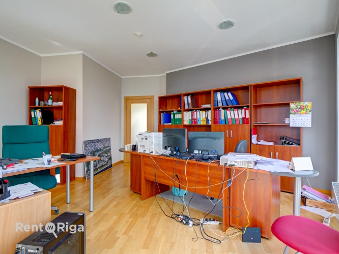 Аренда квартиры, Muitas улица 1, Rīga, Labais krasts, Centrs / 1 689 € 15