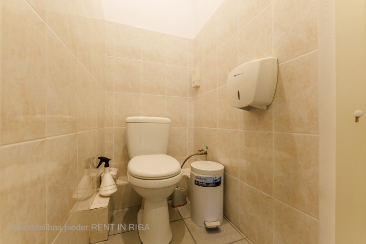 Izīrē biroju, Barona iela 95, Rīga, Labais krasts, Centrs / 560 € 9