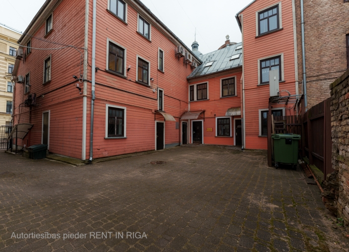 Izīrē biroju, Barona iela 95, Rīga, Labais krasts, Centrs / 560 € 15