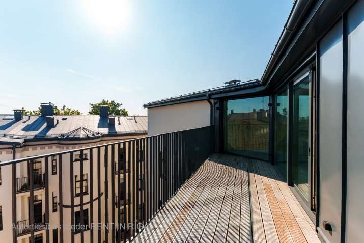 Apartment For Sale, Aleksandra Čaka street 26, Rīga, Labais krasts, Centrs / 299 000 € 12