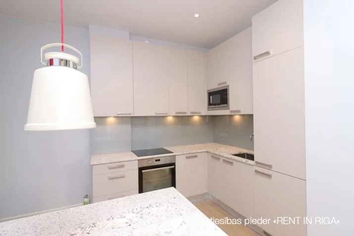 Pārdod dzīvokli, Ganību dambis 15, Rīga, Labais krasts, Centrs / 90 000 € 5
