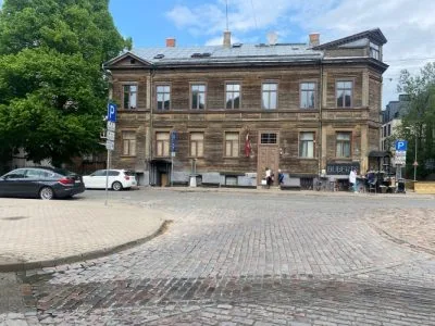 Pārdod dzīvokli, Dzirnavu iela 15, Rīga, Labais krasts, Centrs / 235 000 € 17