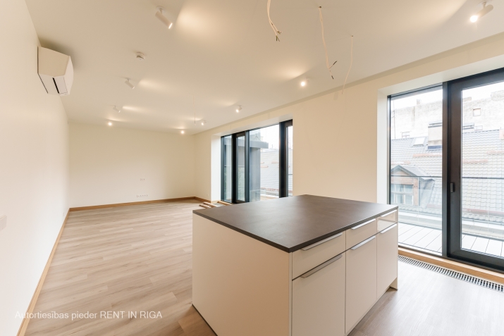 Izīrē dzīvokli, Vilandes iela 11, Rīga, Labais krasts, Centrs / 3 600 € 10