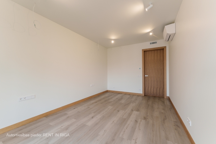 Izīrē dzīvokli, Vilandes iela 11, Rīga, Labais krasts, Centrs / 3 600 € 22