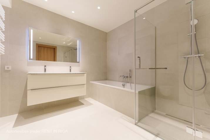 Izīrē dzīvokli, Vilandes iela 11, Rīga, Labais krasts, Centrs / 3 600 € 18
