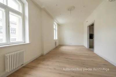 Izīrē dzīvokli, Vilandes iela 11, Rīga, Labais krasts, Centrs / 4 798 € 8