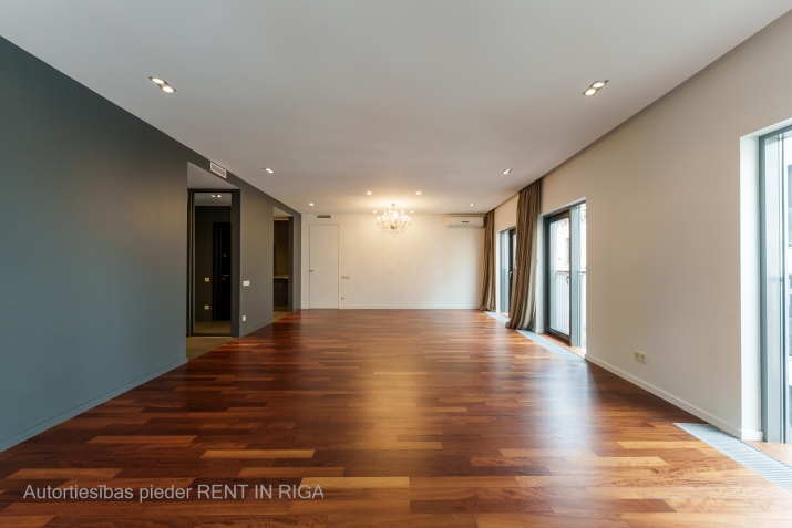 Аренда квартиры, Jeruzalemes улица 10, Rīga, Labais krasts, Centrs / 2 200 € 2