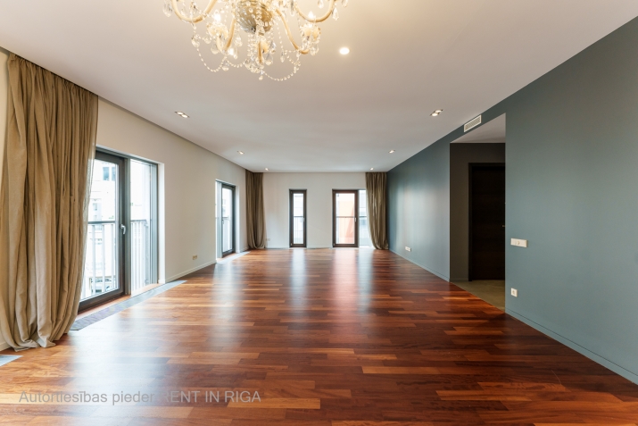 Аренда квартиры, Jeruzalemes улица 10, Rīga, Labais krasts, Centrs / 2 200 € 1