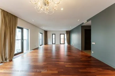 Izīrē dzīvokli, Jeruzalemes iela 10, Rīga, Labais krasts, Centrs / 2 200 € 1