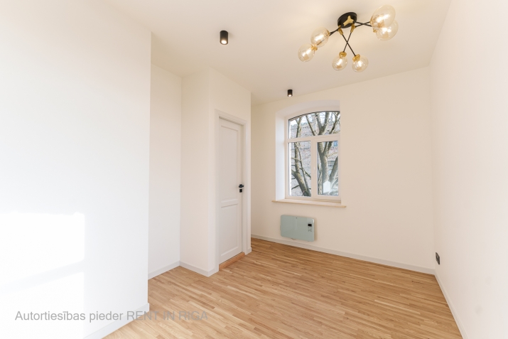 Pārdod dzīvokli, Melnsila iela 9, Rīga, Kreisais krasts, Āgenskalns / 64 900 € 9